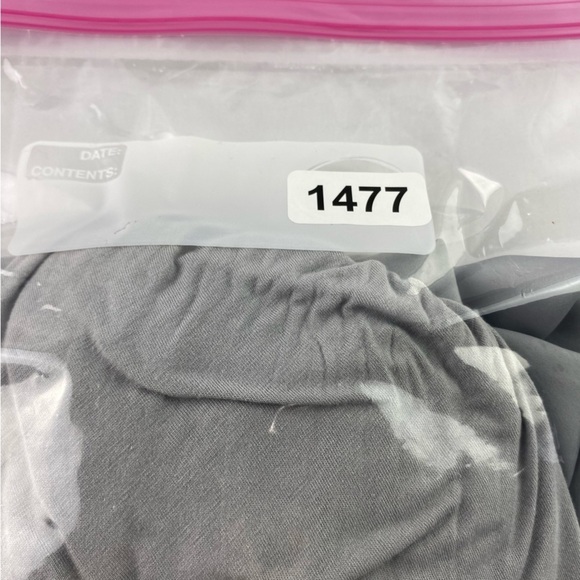 Pleione gray ruffled shoulder & side stretch top, M - Picture 8 of 13